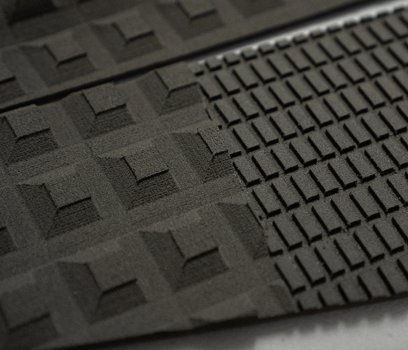 Voodoo Traction - Black - Image 5