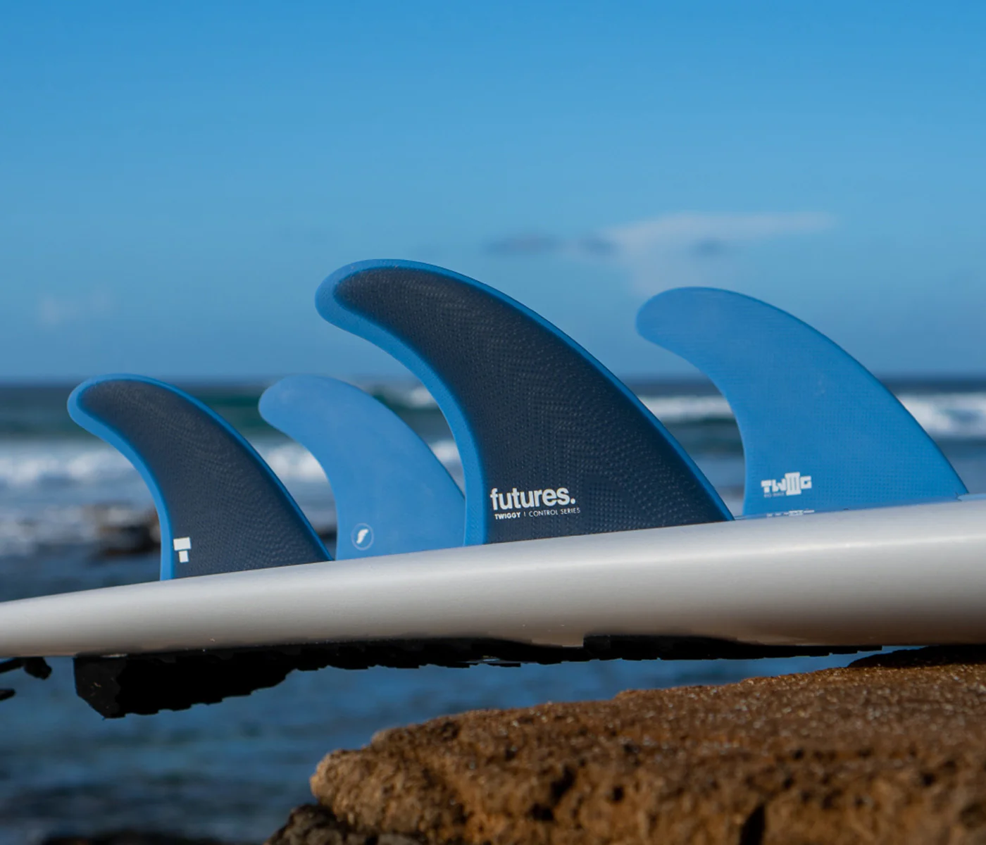 Twiggy Fiberglass 5-Fin Big Wave - Image 3