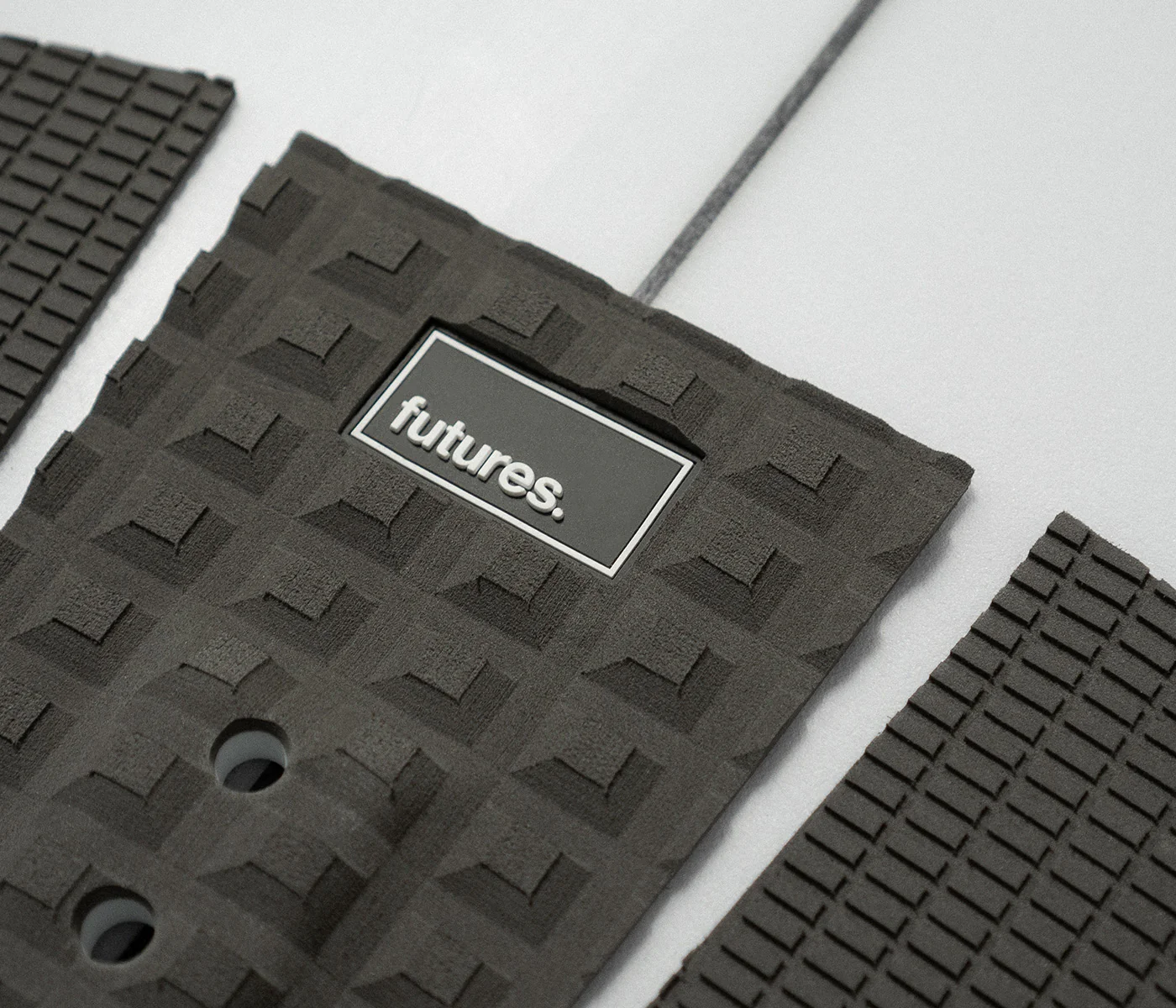 Voodoo Traction - Grey - Image 4